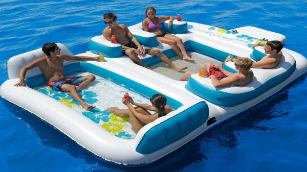 1 - மிதக்கும் தீவு