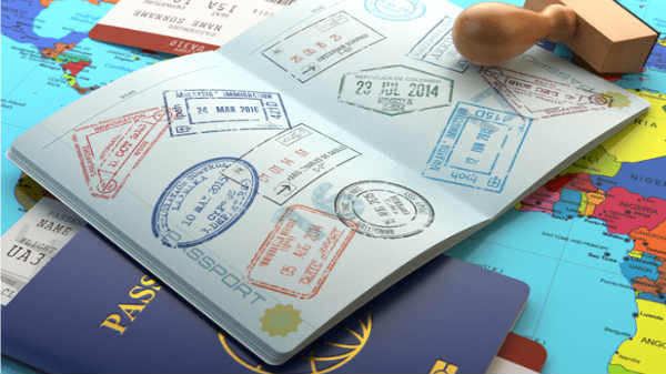 போன்புக்காக மாறிய பாஸ்போர்ட் புக் 