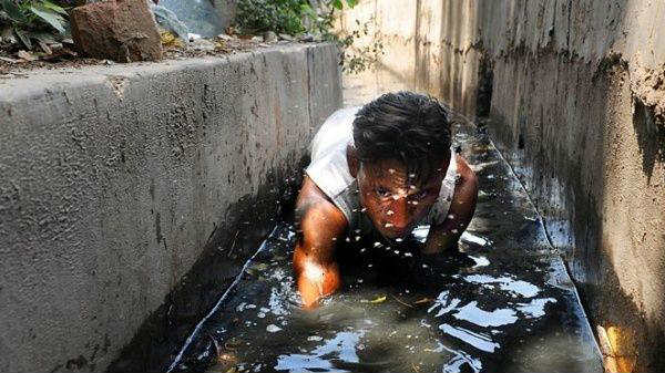 தொழில்நுட்ப ரீதியாக முன்மாதிரி நிலையில்