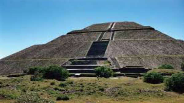 தொழில்நுட்பம் இல்லாமல் கட்டப்பட்டது: 