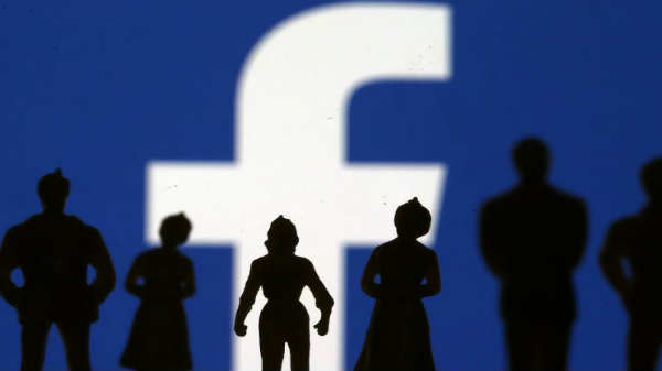 பேஸ்புக் கணக்கு எண்ணிக்கை: