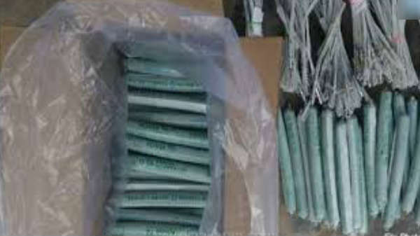 டெட்டனேட்டர்கள் பறிமுதல்: