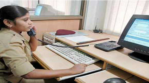 போலீல் புகார்: 