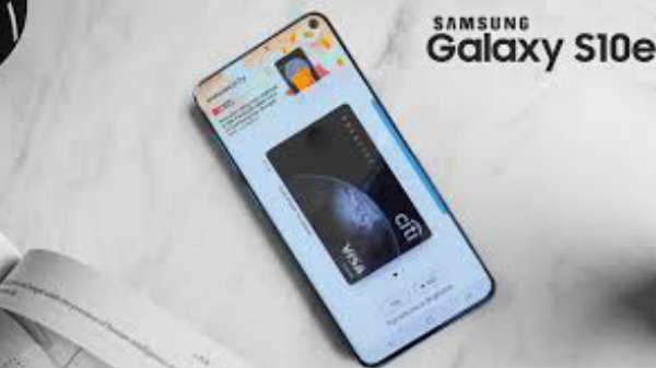 கேலக்ஸி எஸ்10இ