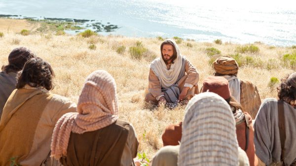 ஆஸ்திரேலியர்களிடம் வெளிப்படையாகத் தொடர்கிறது