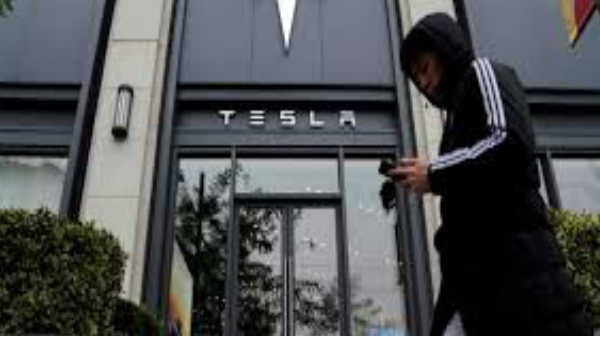 முதலீடுகள்   Read more at: https://tamil.gizbot.com/scitech/tesla-warns-us-government-about-the-shortage-of-battery-minerals-in-the-immediate-future/articlecontent-pf156255-021734.html