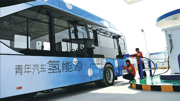 அசத்தும் ஏராளமான வசதிகள்: 