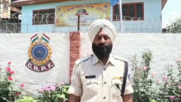 வேறு இடத்தில் பணி: 