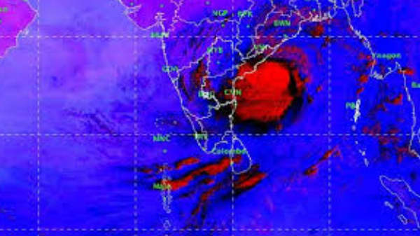 புயலை முழுமையாக கணித்தன: 