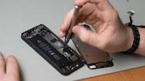 செல்போன் பழுது பார்க்கும் பயிற்சி