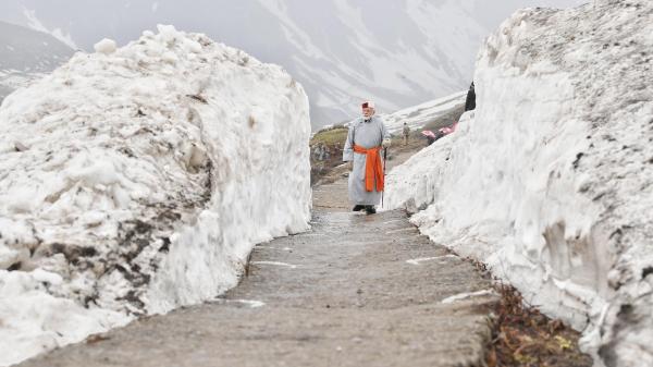 கெஸ்ட் அவுஸ்