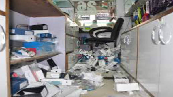 3 பிரிவுகளின் கீழ் வழக்குபதிவு: 