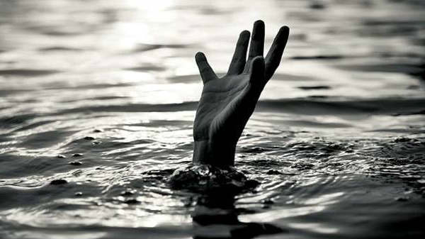 நோ செல்ஃபி ஜோன்களில் புகைப்படங்கள் எடுக்க வேண்டாம்