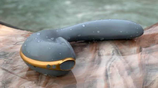 பறிக்கப்பட்ட ரோபோட்டிக்ஸ் விருதை போராடி பெற்ற  லாரா டிகார்லோ.!