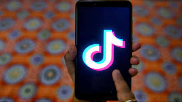 300 மில்லியன் டிக்டாக் செயலி பயனர்: