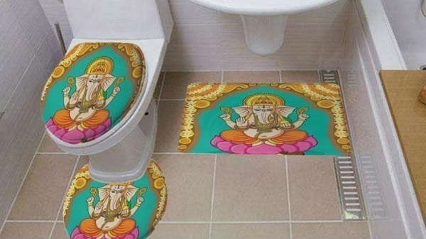 நொய்டா போலிஸார்