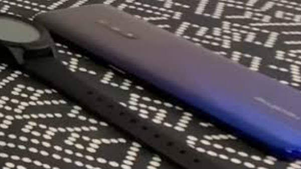  ரியல்மி X  வேரியண்ட்: 