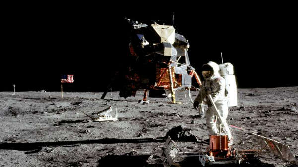 அப்பல்லோ விண்வெளி வீரர்கள்