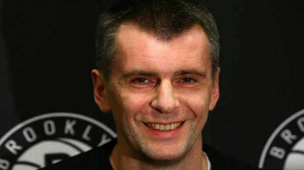  6)70 க்கும் மேற்பட்ட பில்லியனர்கள் உள்ள இரஷ்யா