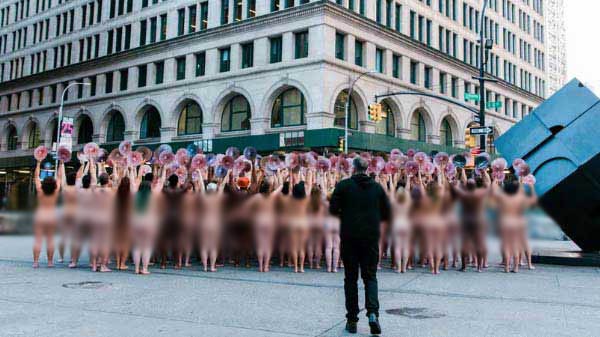 பேஸ்புக் வலைதளம்: