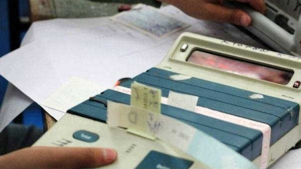  மின்னணு வாக்குப்பதிவு இயந்திரம்