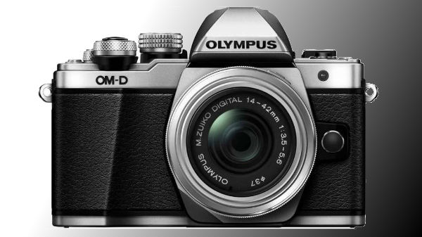 4.Olympus OM-D E-M10 Mark II