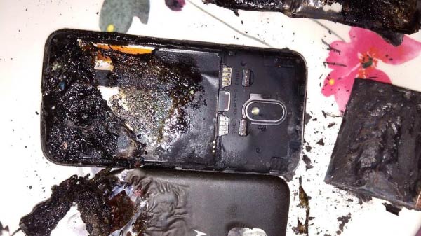 போலி சார்ஜ்சரால் விபத்துகள்: 