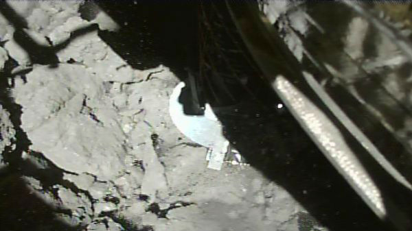 2. ஹயாபூசா 2 டச் டவுன்