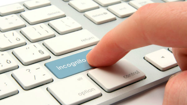 எதுவும் பிரைவேட் இல்லை 