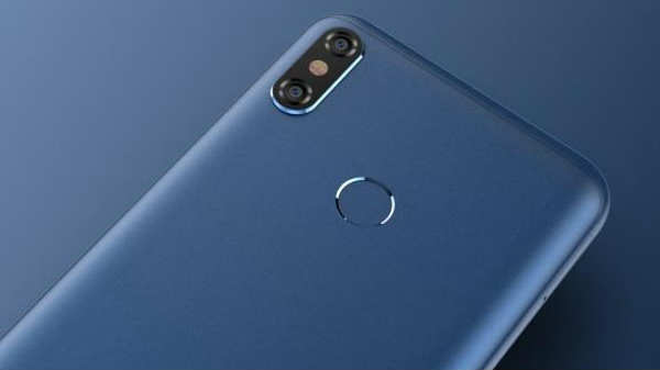 அட்டகாசமான கேமரா: 