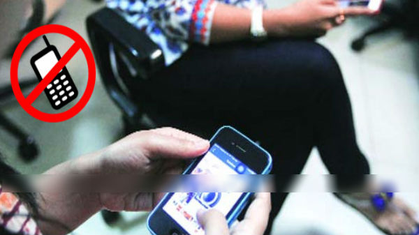 டிஜிட்டல் இந்தியா கேலிக் கூத்தா: 