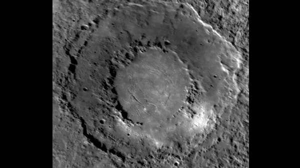 பனிக்கட்டிகளை ஏராளமாக கொண்டிருக்கும்