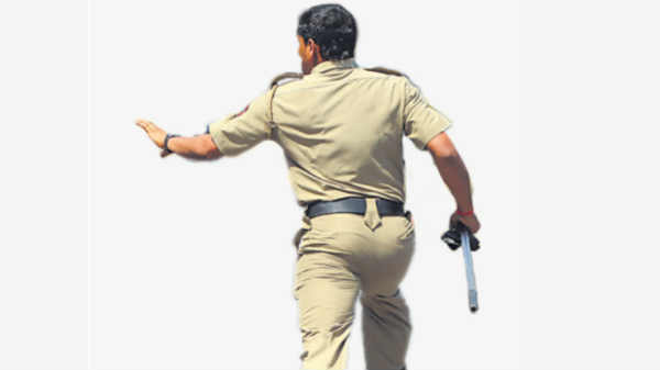 காவல்துறைக்குத் தகவல் 