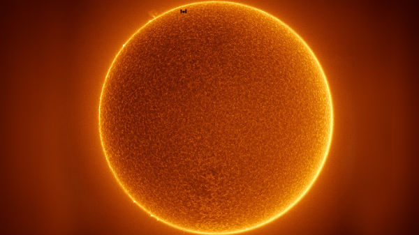 பிரமிப்பை ஏற்படுத்தும் புகைப்படம்