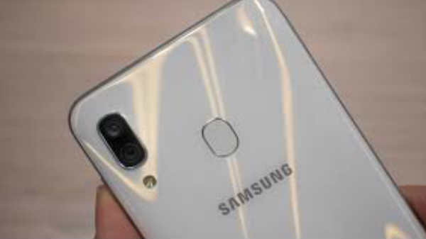 கேமரா அம்சம்: