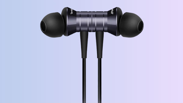 இன்-இயர் வடிவமைப்பு 