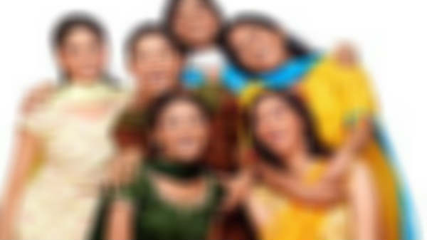 16 மாநிலங்களை சேர்ந்த 600 பெண்கள்: