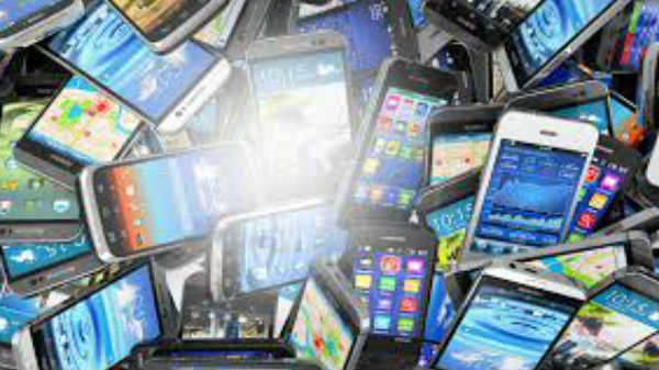 மக்கள் தொகை கணக்கெடுப்பில் வீட்டில் இருப்பவர்களின்மொபைல்போன் விபரங்கள்