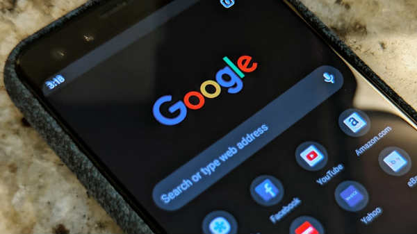 ஒப்புதல் இல்லாமல் காட்டப்படுகிறது