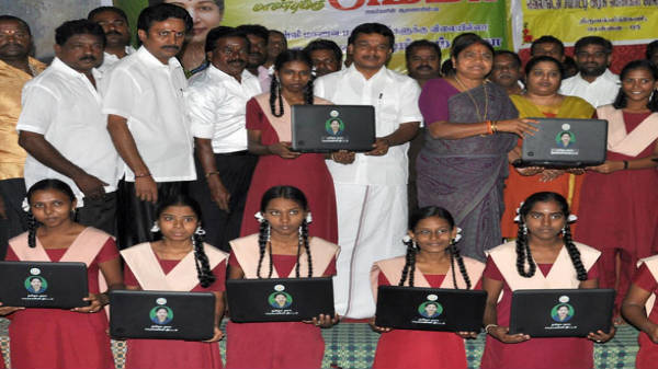 பள்ளிகளுக்கு எச்சரிக்கை: 