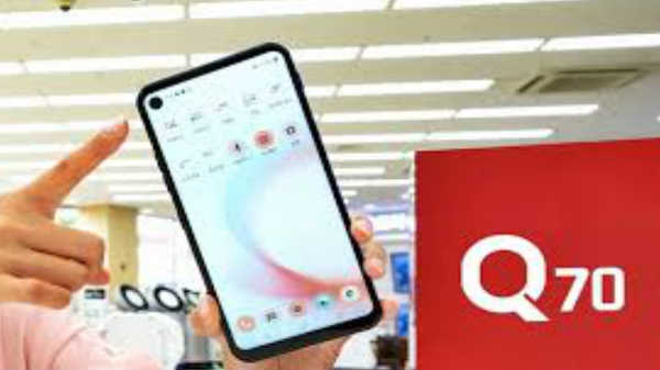 எல்ஜி கியூ70 டிஸ்பிளே: