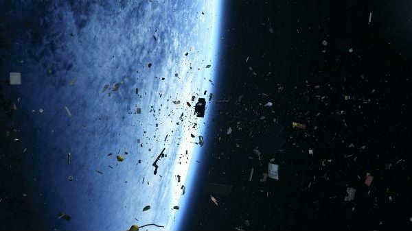 ஏற்கனவே 22,000 குப்பை துண்டுகள் நிரம்பியுள்ளன