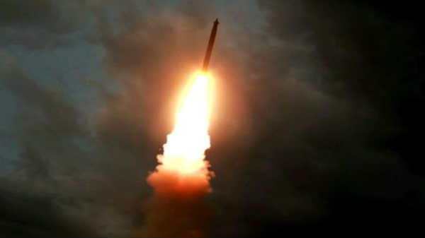  காலை 6.45 மற்றும் 7.02மணியளவில்