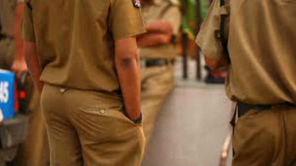  அவர் பெயர் கார்த்தி