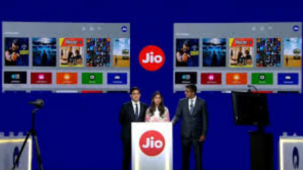 இலவச 4 கே எல்இடி டிவி: