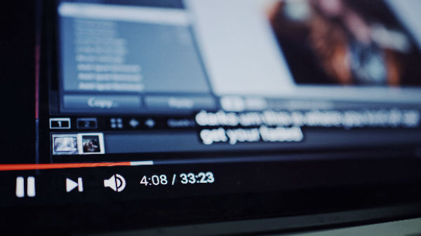  உடனே தடை விதிக்க வேண்டும் 