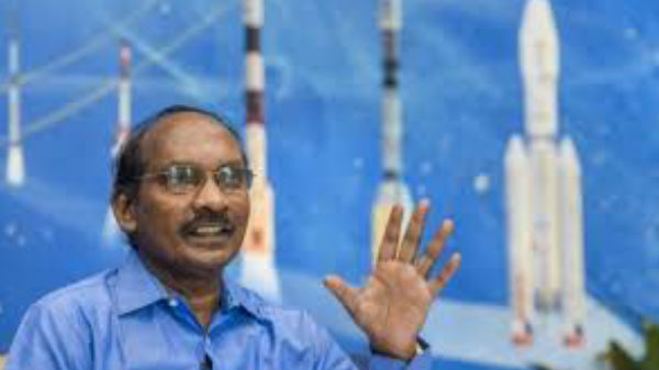  104 செயற்கைகோள் சாதனை
