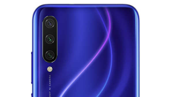 பேட்டரி மற்றும் இணைப்பு ஆதரவுகள்: 