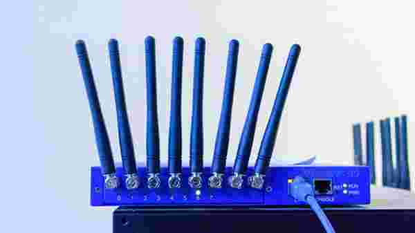 6 ஸ்மார்ட்போன்களுக்கு வாய்கால் அனுமதி