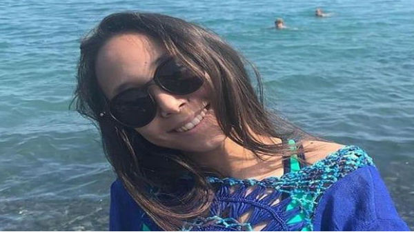 கஜகஸ்தான் சிறுமி